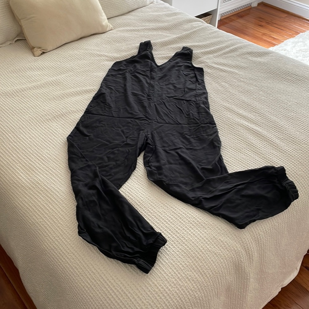 Black Able jumper
